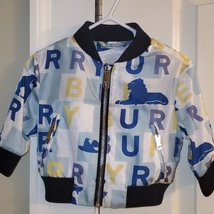 Burberry coat 6months